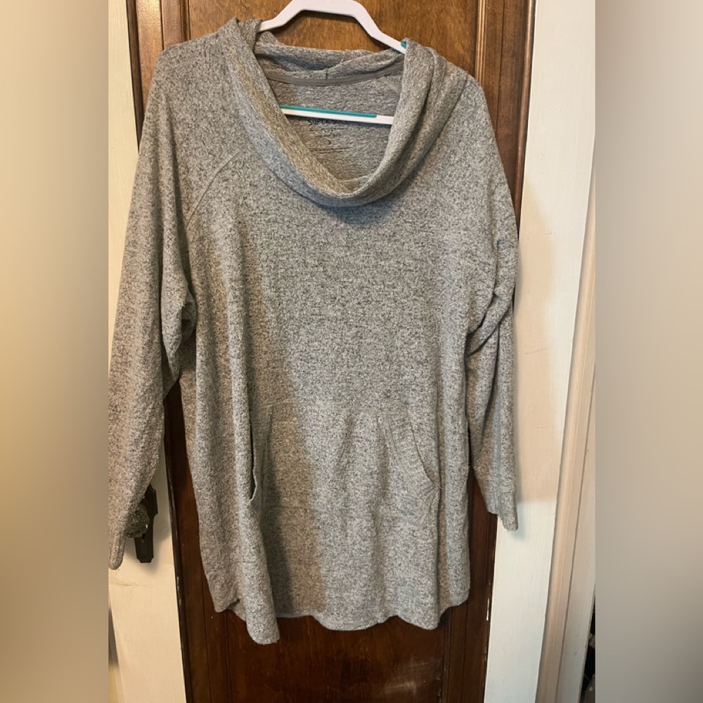 Torrid Size 4 cowl neck lightweight sweater